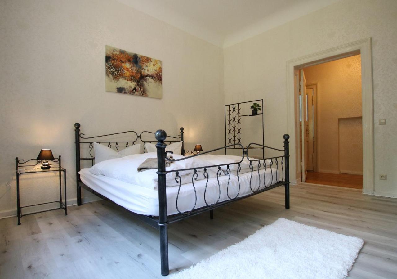 Villa Familyandbike Neupetershain Habitación foto
